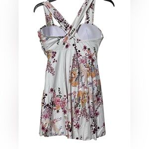 COCOPEAR Women's Elegant Crossover One Piece Swimdress Floral Skirted Swimsuit 🩱